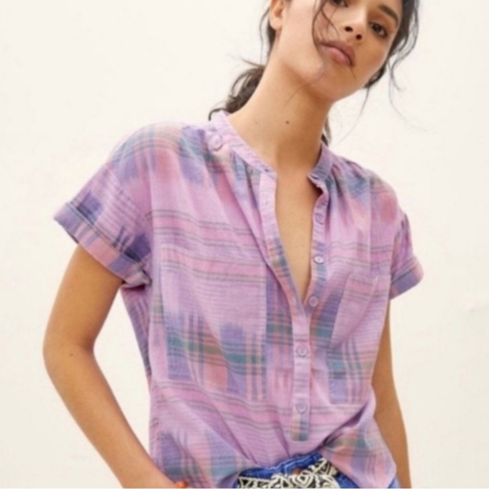 Anthropology Lavendar Plaid Half Button Top szM